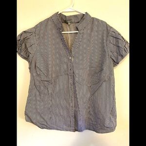 Women’s dress shirt